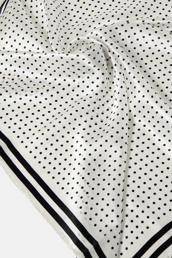 Αξεσουάρ Μεταξωτό φουλάρι Answear.LAB 90x90.2.flk λευκό