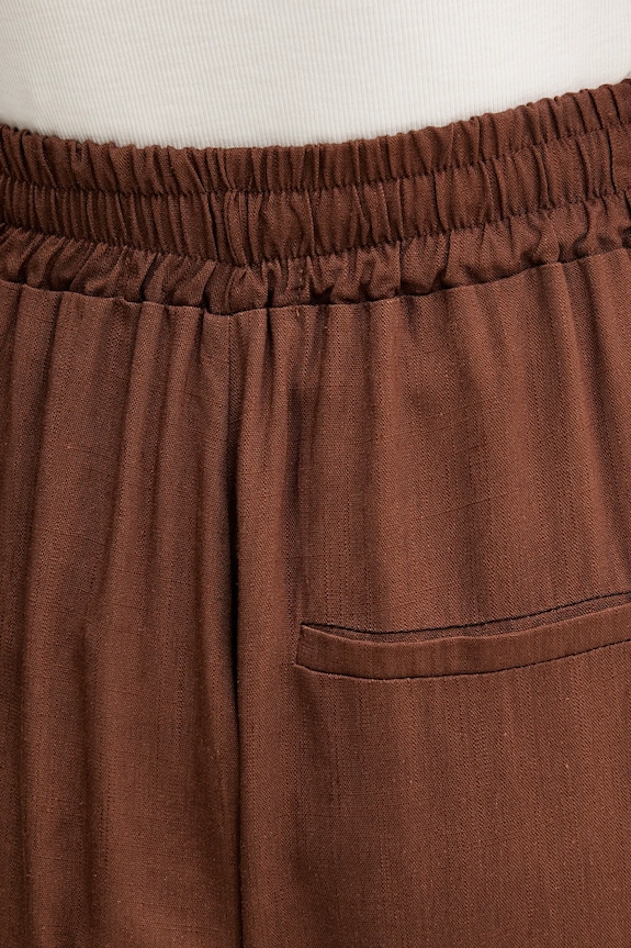 Answear Lab pantaloni din in maro LD2656.hak