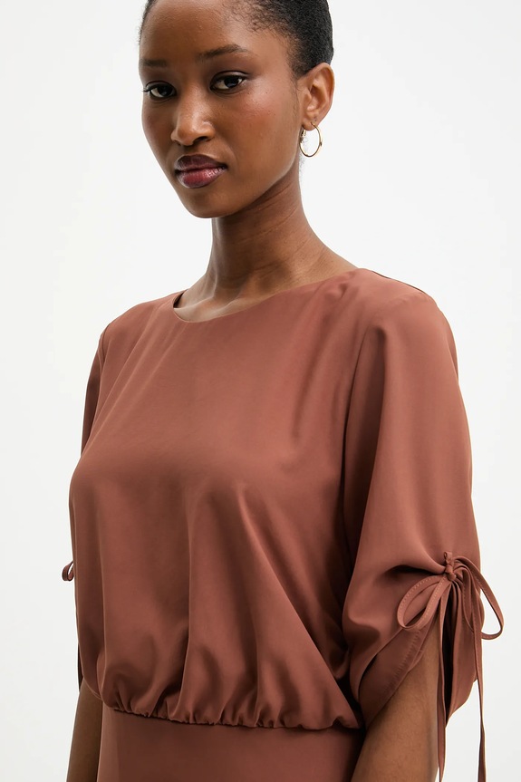 Answear Lab rochie maro 58071.tos