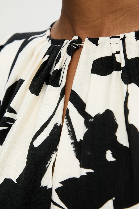 Answear.LAB sukienka lniana W25.65.flk czarny