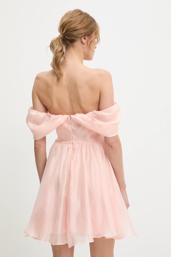 Odzież Answear.LAB sukienka 606588.flk różowy