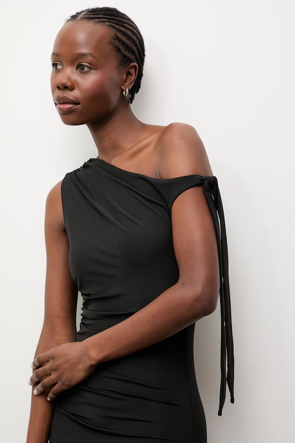 Answear.LAB sukienka drapowana czarny 23328.flk