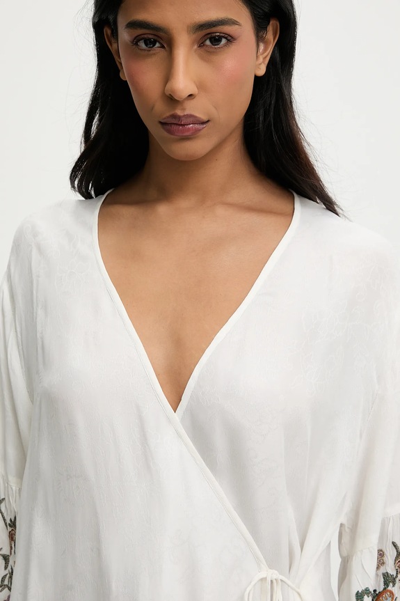 Answear.LAB ruha fehér geisha.flk