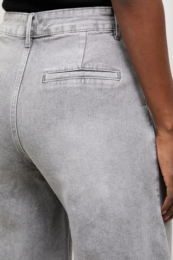 Τζιν σορτς Answear.LAB γκρί HM6738.3.fos