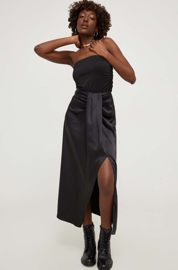 Answear.LAB spódnica casual czarny 12410.HWK