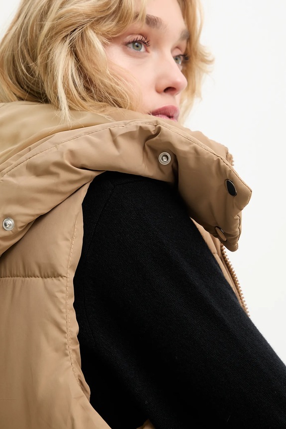 Answear.LAB bezrękawnik LJK.JEWELSGIL2.ums