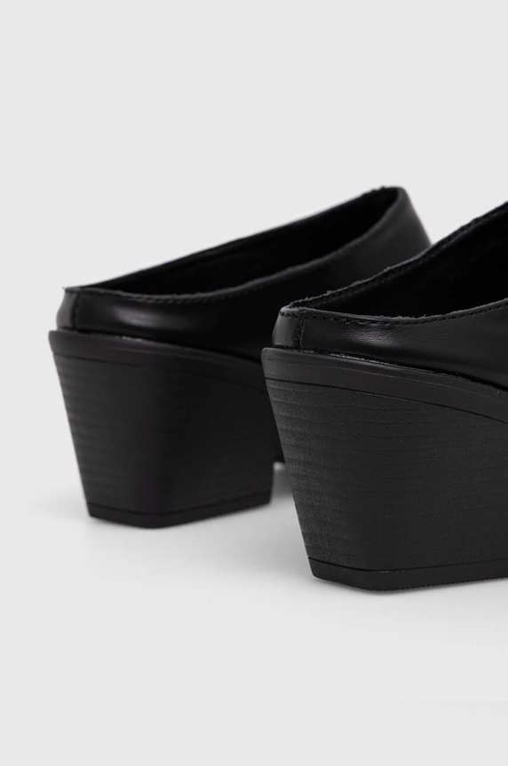 Παντόφλες Answear.LAB μαύρο 68240.fh