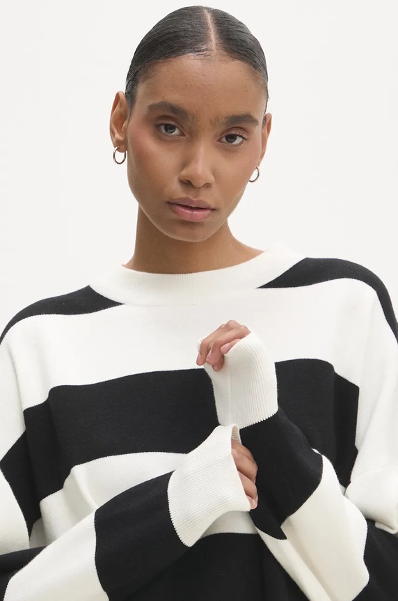 Answear.LAB sweter czarny r.2301.flk