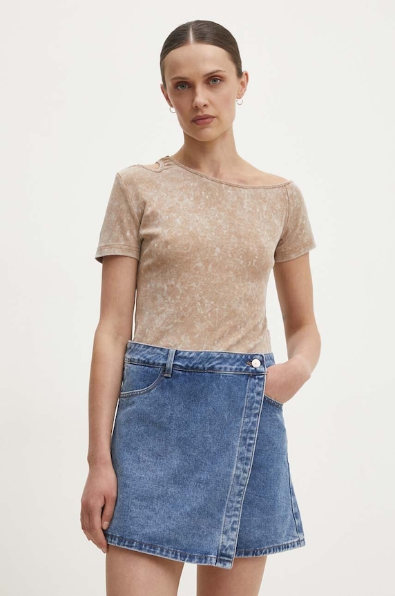 Answear.LAB t-shirt z elastanem brązowy vh317.iw
