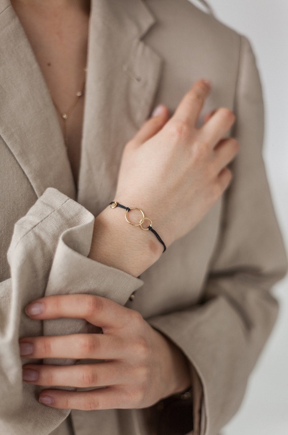 Narukvica ANIA KRUK Cosmo SGCAU0041Z crna ZA00