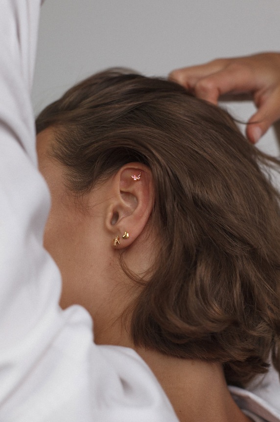 Pozlátená strieborná náušnica ANIA KRUK Piercing Rock It SRUKS0420Z zlatá ZA00