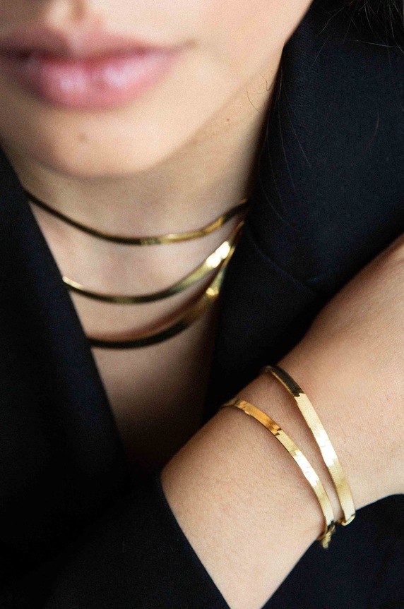 Srebrna ogrlica prevučena zlatom ANIA KRUK SMVNS1100Z zlatna ZA00