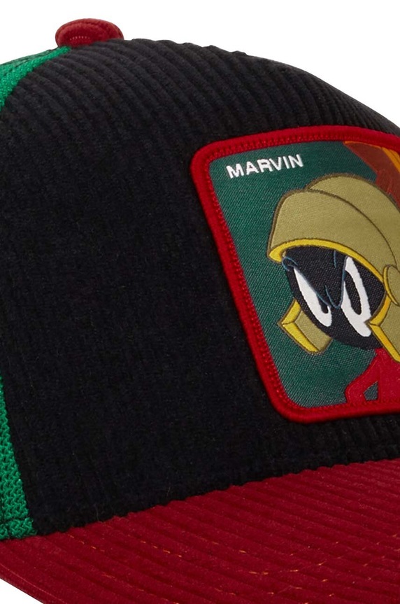 Шапка с козирка Capslab x Looney Tunes черен CL.LOO10.1.PCT.MAR