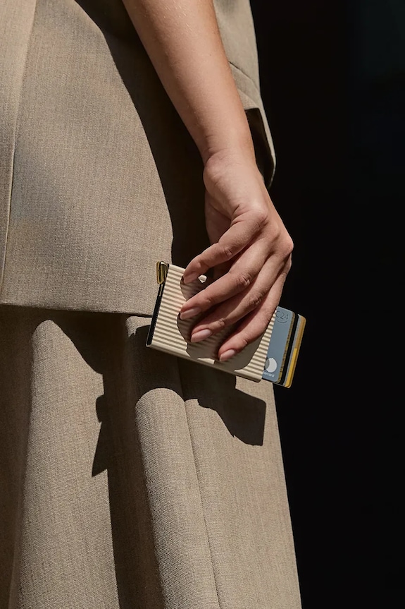 Secrid etui na karty FLUTED CFl.Fluted