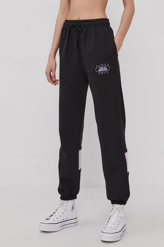 Odzież Local Heroes Spodnie AW21LHANP001 czarny