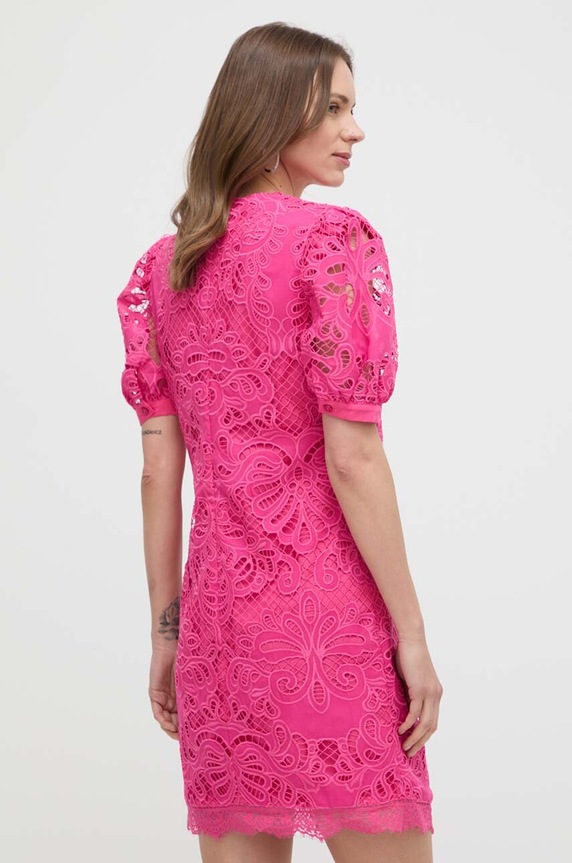 Ruházat Silvian Heach ruha GPP24223VE rózsaszín