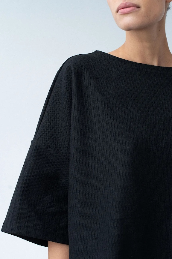 Muuv tricou pentru femei din bumbac MOAI longsleeve.MOAI negru
