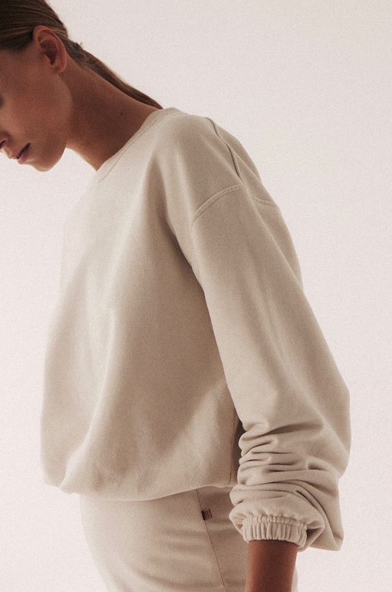 MUUV. felső Subtle Cotton bézs bluza.crop.SUBTLE