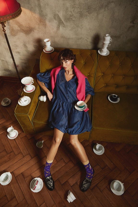 TEACUP BLUES