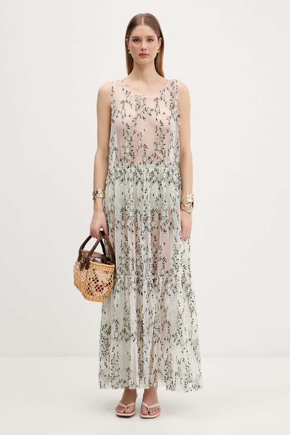 Effortless Elegance