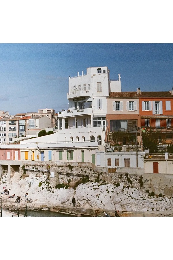 Inne Книга A Week Abroad Marseille, English фото 2