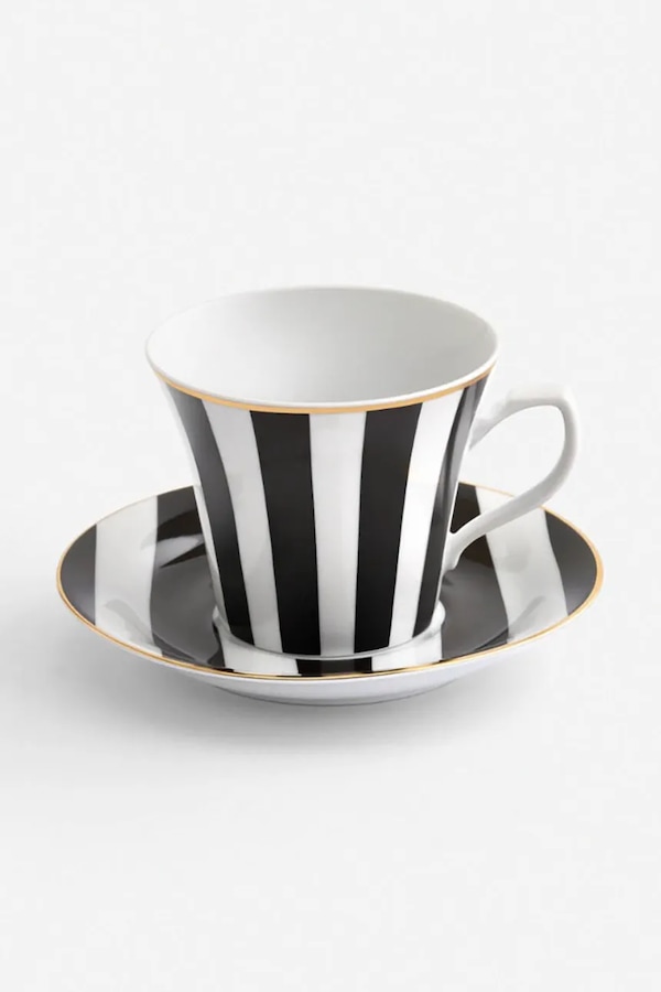Чашка з блюдцем La Mania Stripes 200 ml