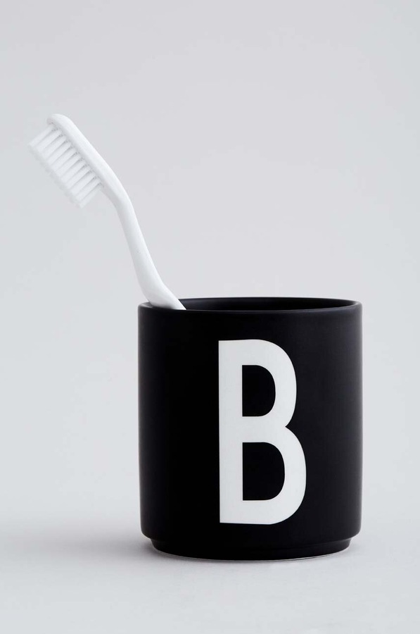Чашка Design Letters Personal 250 ml колір чорний фото 2