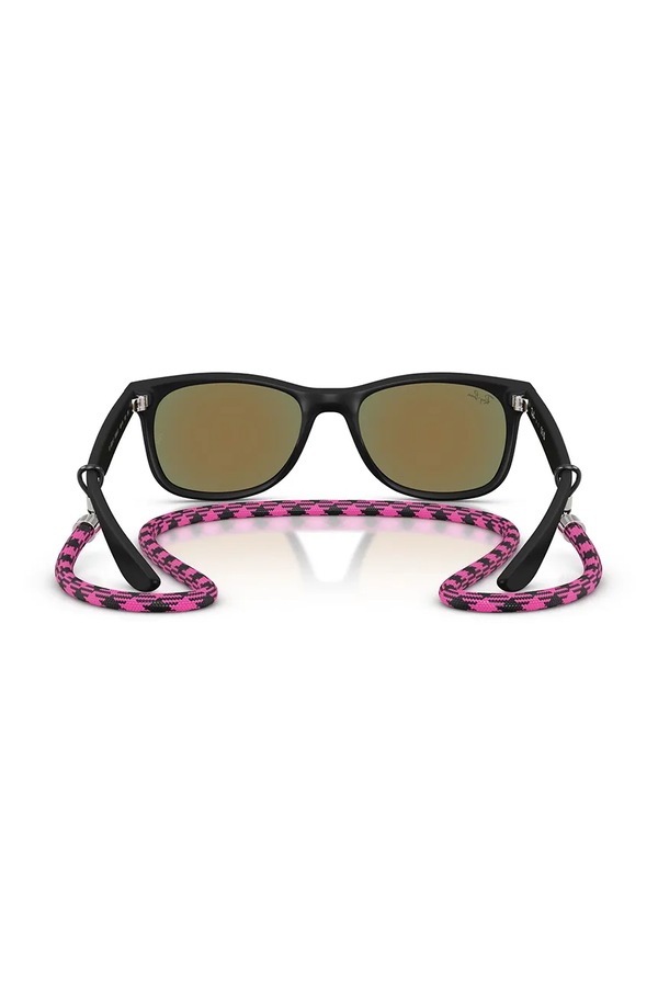 Дитячі сонцезахисні окуляри Ray-Ban Junior New Wayfarer колір чорний фото 4