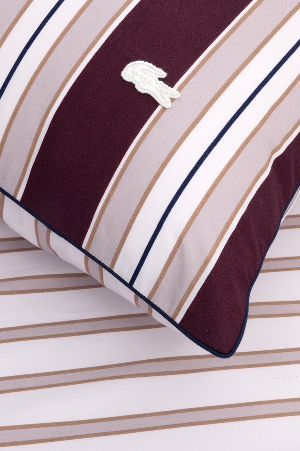 Наволочка на подушку бавовняна Lacoste LCOTTAGE 65 x 65 cm колір барвистий фото 3
