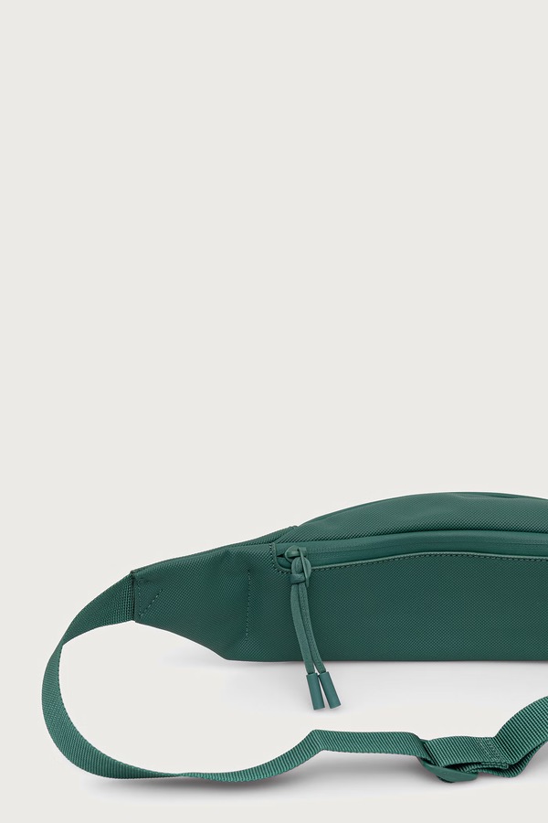 Бананка чоловіча Lacoste колір зелений фото 3