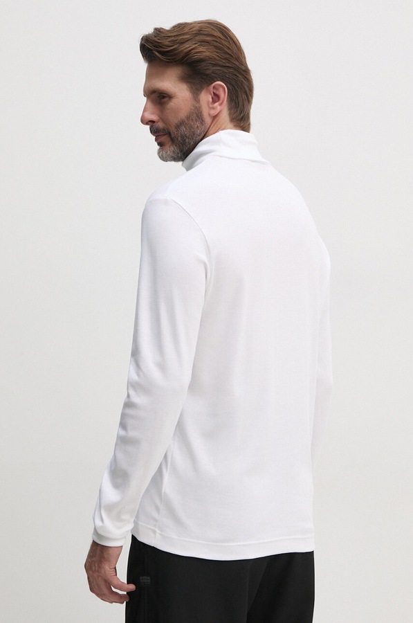 Бавовняний лонгслів Lacoste колір білий фото 2