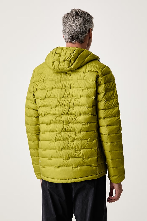 Коротка куртка чоловіча Jack Wolfskin Passamani Down колір зелений фото 3