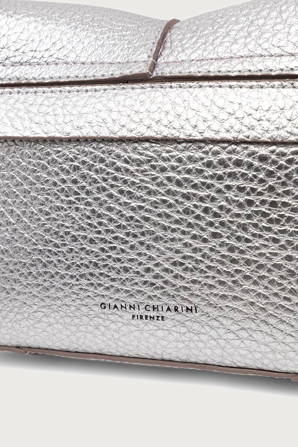 Сумка крос-боді жіноча шкіряна Gianni Chiarini HELENA ROUND колір срібний фото 4