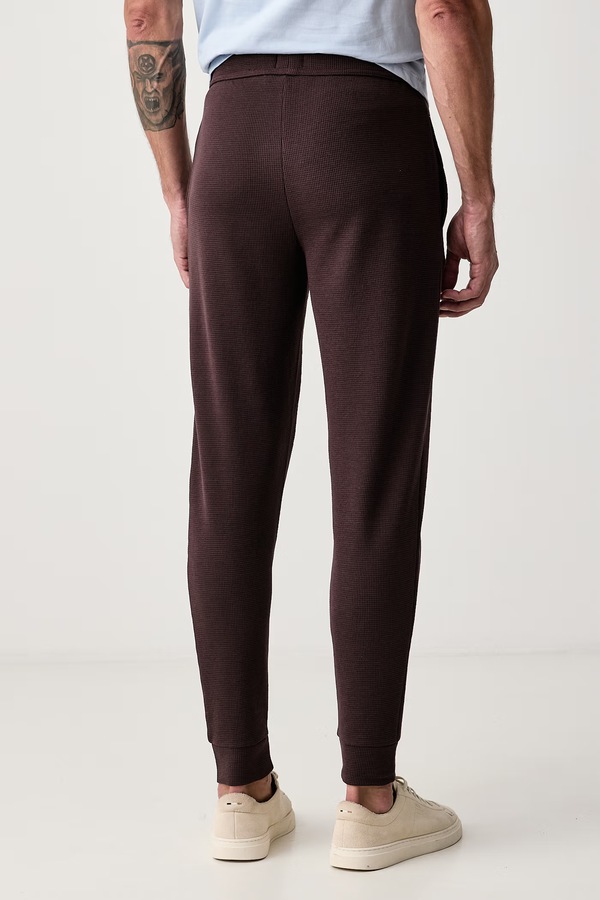 Спортивні штани чоловічі BOSS Waffle Pants Cuff колір коричневий
