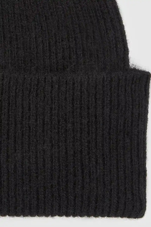 Шапка з домішкою вовни Karl Lagerfeld K/SIGNATURE колір чорний фото 4