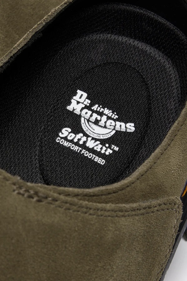 Замшеві шльопанці Dr. Martens ZebZag AnyWair Mule колір зелений фото 4