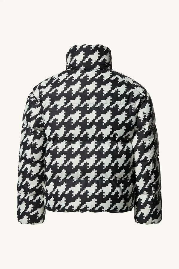 Детская горнолыжная куртка Perfect Moment nuuk puffer jacket цвет черный фото 2