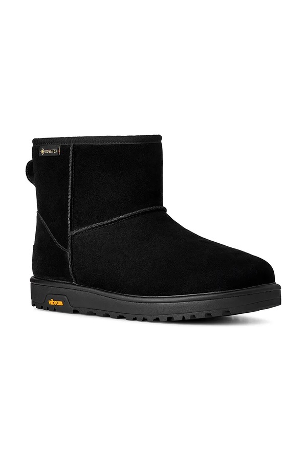 Замшеві чоботи UGG Classic Mini GTX колір чорний фото 2
