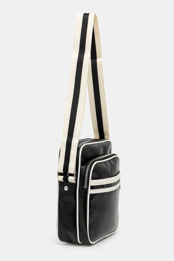 Сумка Fred Perry колір чорний фото 2