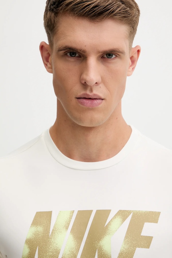 Футболка для плавання Nike колір бежевий фото 4