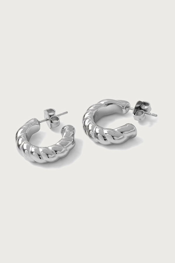 Серьги женские Guess MADISON цвет серебряный