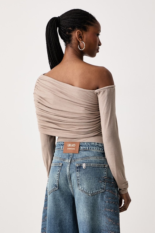 Боді жіноче з додаванням вовни Guess x LEONIE HANNE колір бежевий фото 3