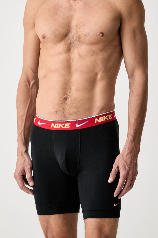 Облягаючі боксери чоловічі бавовняні з еластаном 3 шт. Nike колір чорний фото 2