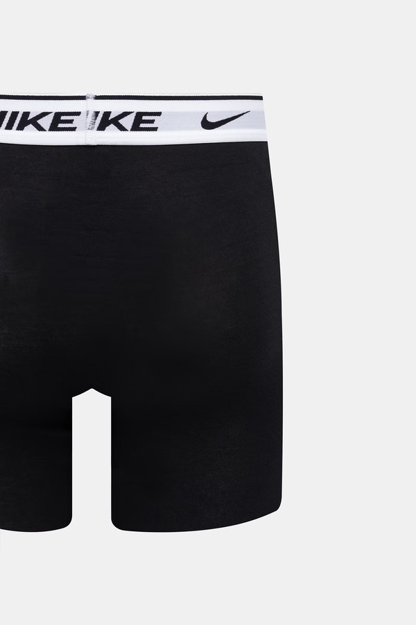 Облягаючі боксери чоловічі бавовняні з еластаном 3 шт. Nike колір чорний фото 2