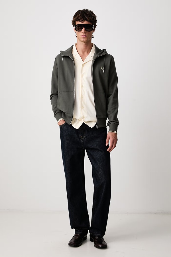 Кофта на застежке с капюшоном мужская хлопковая Fred Perry цвет зеленый
