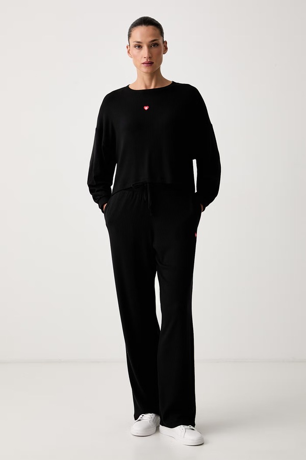 Кофта loungwear жіноча з модалем HUGO HEART TOP колір чорний