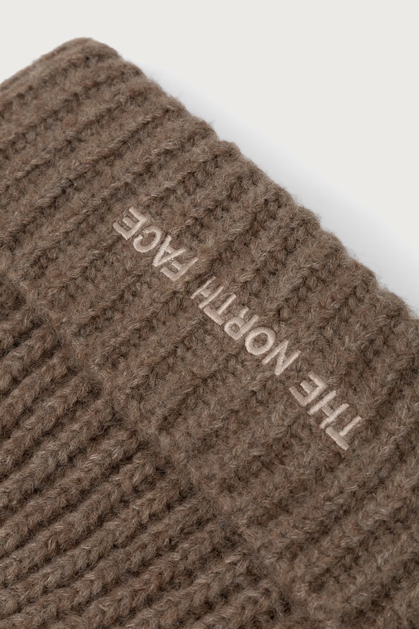 Шапка beanie жіноча з додаванням вовни мериноса The North Face Fohair колір коричневий фото 3