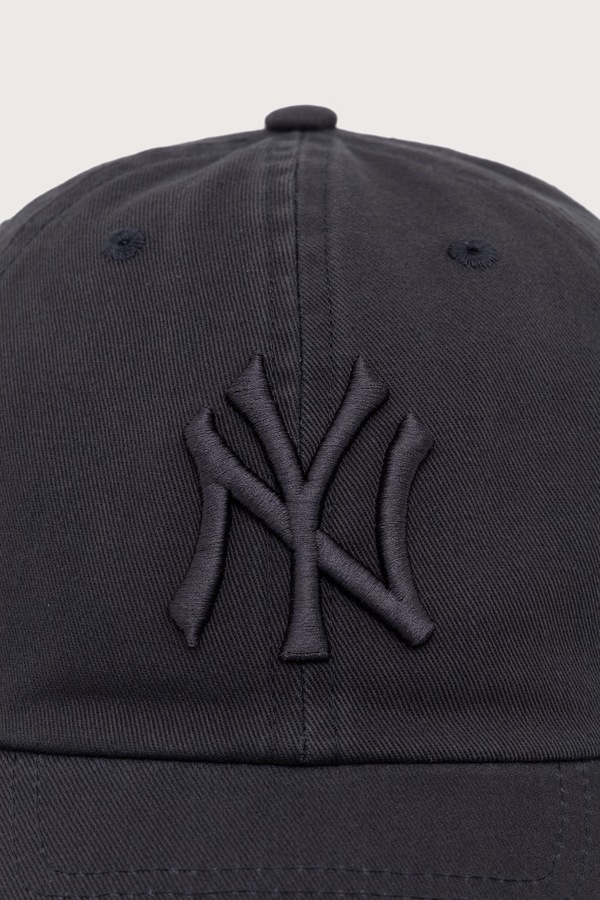 Кепка бавовняна 47 brand MLB New York Yankees колір темно-синій фото 2