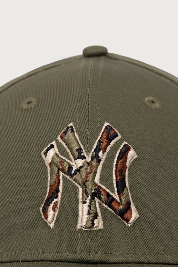 Кепка хлопковая New Era OUTLINE CAMO 9FORTY® цвет зеленый