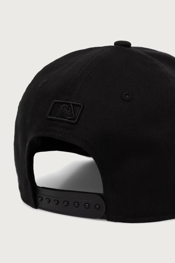 Бейсболка хлопковая New Era 9FORTY® MC цвет черный фото 2